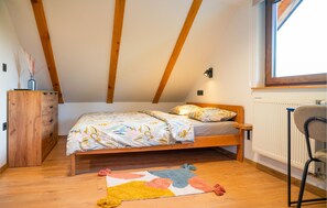 2 habitaciones, cuna de viaje y wifi gratis 