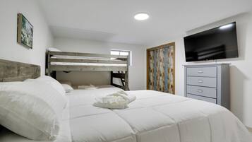 1 bedroom, iron/ironing board, internet, bed sheets