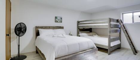 1 sovrum, strykjärn/strykbräda, internet och sängkläder