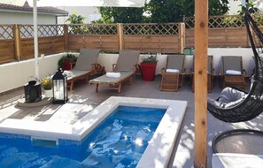 Pool - 1 bedroom stunning apartment in Hvar (Hvar)