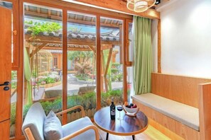 Room - Anju·Rizhao Jinshan Designers' Panoramic Rooftop Cafe and Snow Mountain View (Lijiang)