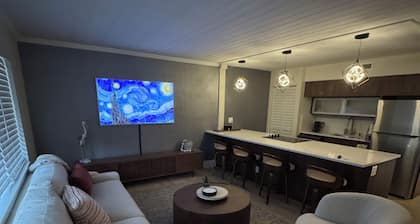 Designer condo-everything new A++ location steps from beach and Atlantic Ave