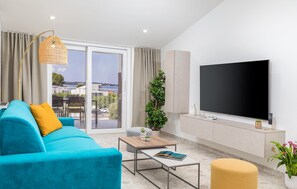 TV - Stunning apartment in Fazana with swimming pool (Fazana)
