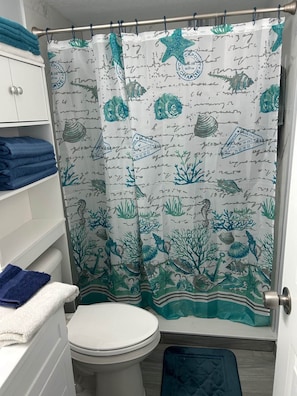 Bathroom - Amazing Beach Location and Ocean View! Unit 220 (Daytona Beach)