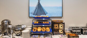 Aviator Suites Hotel Juneau Airport