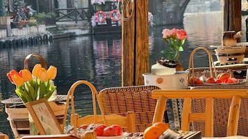 Vue sur la ville depuis lâhĂ©bergement