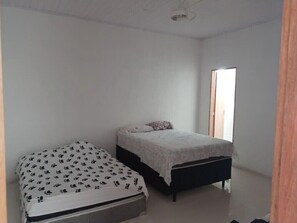 2 dormitorios, Internet, ropa de cama