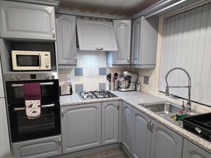 Mikrobølgeovn og ovn