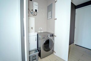 Apartemen Deluks | Laundry