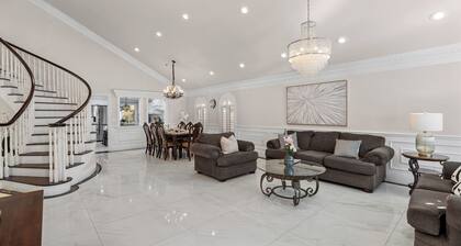 20% OFF Monthly - Luxe 5BR Villa near Top Schools