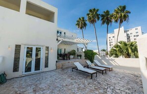 Terrace/patio - Casa Pelegrina II Powered G in Ocean Park (San Juan)