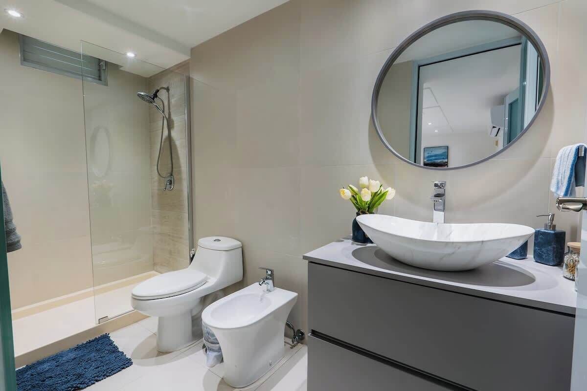Apartment, Multiple Beds, Balcony, Ocean View (Isla) | Bathroom | Towels