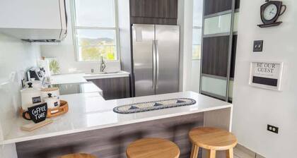 Marbella PH Rooftop Oasis in Costa Brava, Ceiba