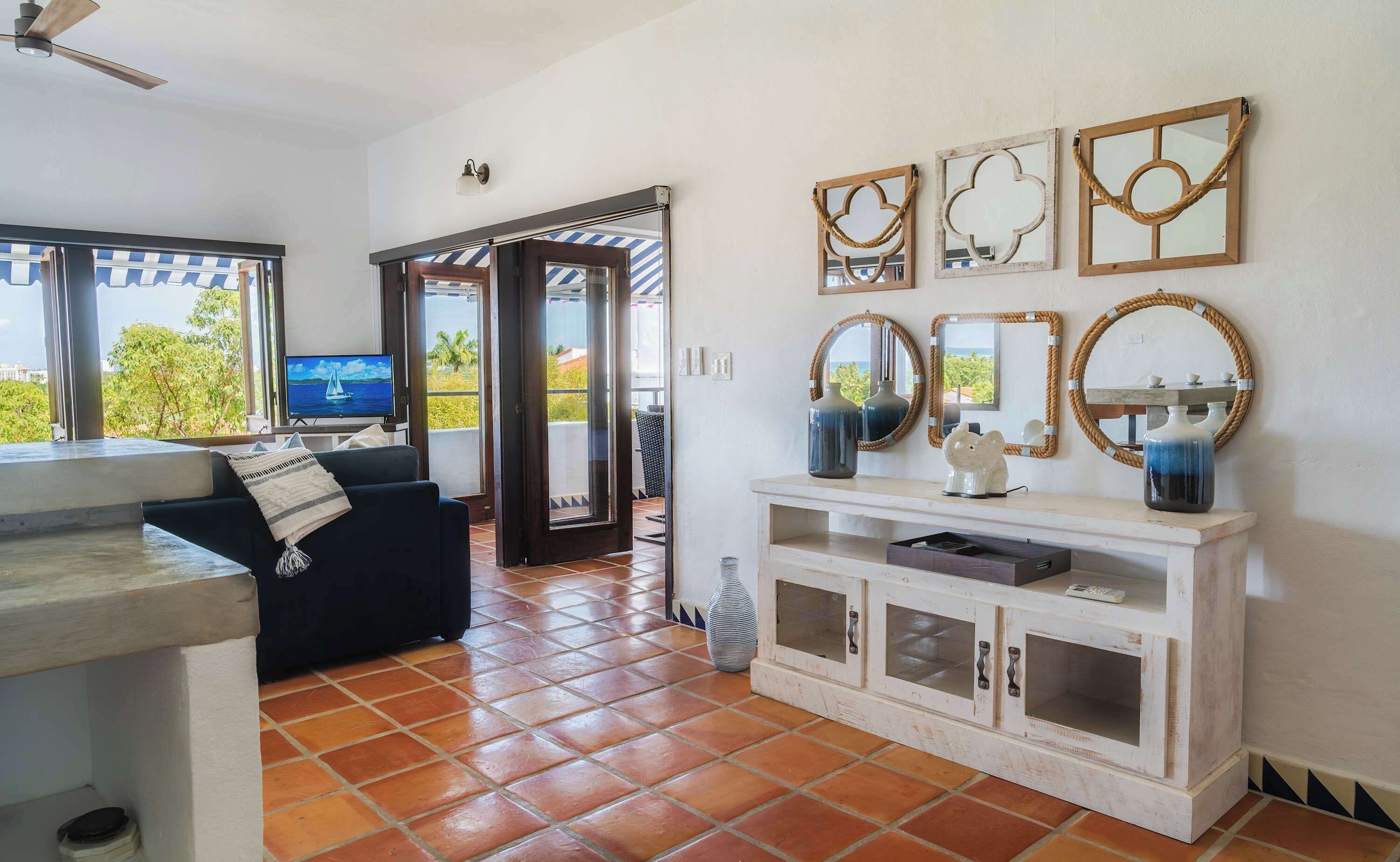 Apartment, 1 Queen Bed, Hot Tub, Golf View (Kyo) | Interior