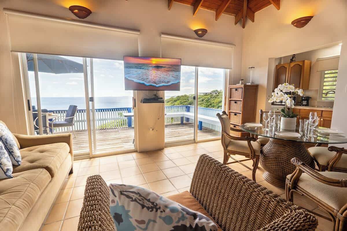 Apartment, Multiple Beds, Balcony, Ocean View (A24805-CUL-LSIR) | Living area