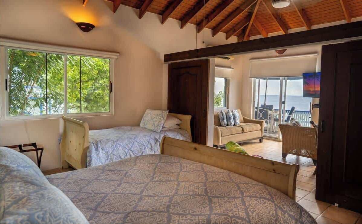 Apartment, Multiple Beds, Balcony, Ocean View (A24805-CUL-LSIR) | 1 bedroom, individually decorated, individually furnished, bed sheets