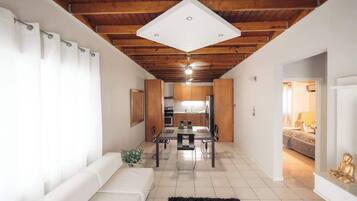 Apartment, Multiple Beds, Balcony, City View (A24802-BAY-XELO) | Living area