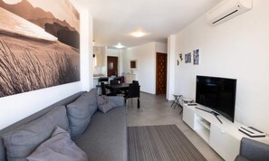 Living area - Apartment in Nerja Near Playa Burriana (Nerja)