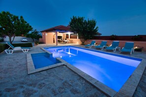 Indoor pool, outdoor pool - Holiday Home With Pool in Visocane (Policnik)