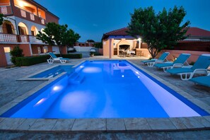 House | Pool | Indoor pool, outdoor pool - Holiday Home With Pool in Visocane (Policnik)