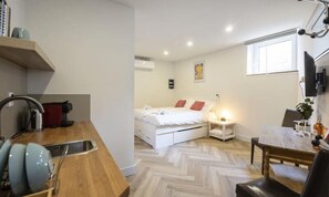 Room - Studio for 2 People (Zandvoort)