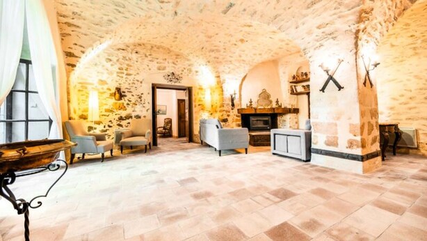Interior - House in Reillanne With Pool & Nature Views (Reillanne)