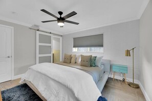 3 Schlafzimmer, Bügeleisen/Bügelbrett, WLAN, Bettwäsche