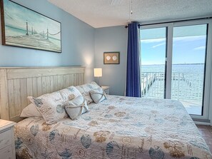1 bedroom, iron/ironing board, WiFi, bed sheets - Best Sunsets on the Lagoon Front w/ Pools & Pier (Gulf Shores)