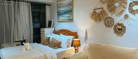 1 bedroom, iron/ironing board, Internet, bed sheets