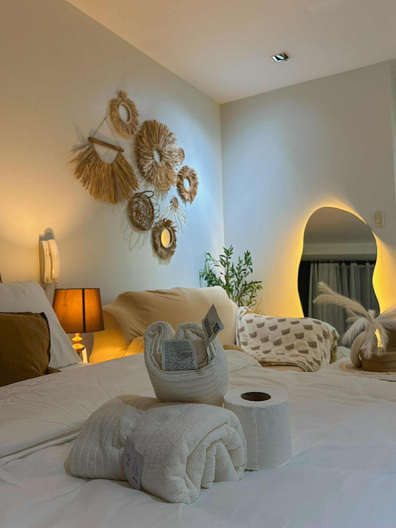 1 bedroom, iron/ironing board, Internet, bed sheets