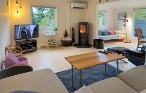 Smart TV, fireplace - 3 bedroom cozy home in Grenaa (Grenaa)