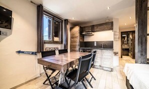 Dining - Apartment in Morzine Near Pleney Slopes (Morzine)