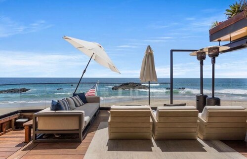 Malibu Road Sandy Beach Home