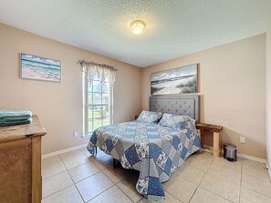 4 makuuhuonetta, Wi-Fi, vuodevaatteet