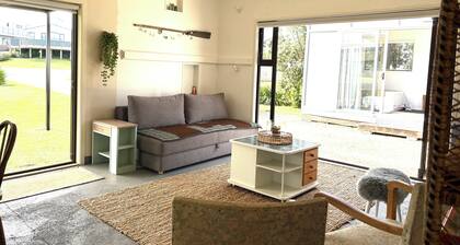 Quintessential Kiwi Bach - “Cherub”