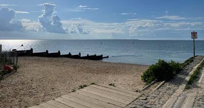 59 Whitstable - One Bedroom Ground Floor Flat