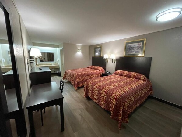 Strykjärn/strykbräda och gratis wi-fi