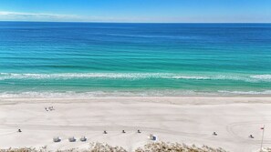 On the beach - Enjoy Peace, No Crowds at the beachfront Saltwater Sanctuary, Walk to Tootsie's (Panama City Beach)