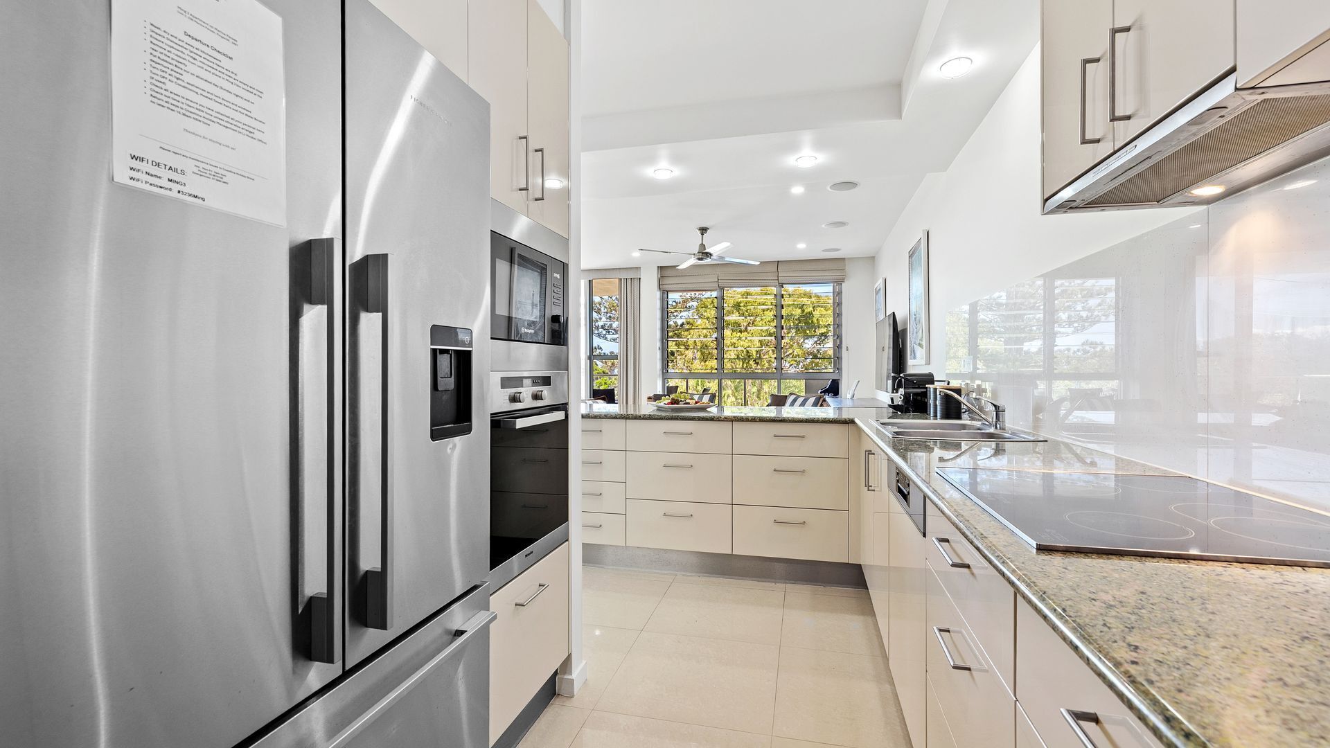 Microwave, oven, dishwasher, coffee/tea maker