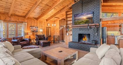 The Woodhaven Cabin In Massanutten