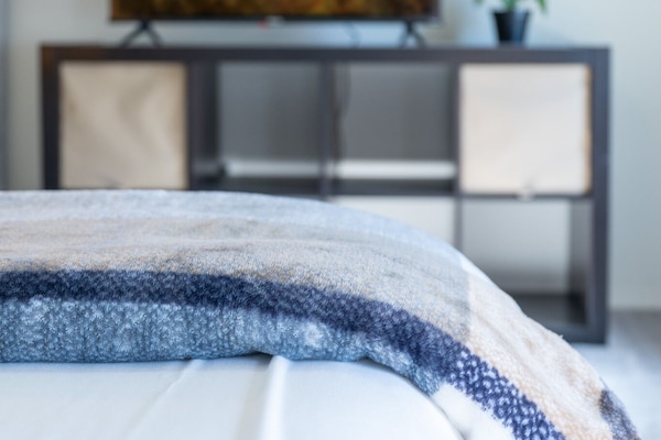 2 soverom, safe på rommet, strykejern/-brett og wi-fi (inkludert)