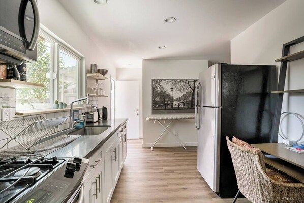 Mikrovågsugn, ugn och spishäll