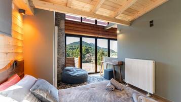 6 Schlafzimmer, BĂŒgeleisen/BĂŒgelbrett, WLAN, BettwĂ€sche