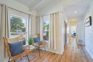 Interior - Pearl Sands - Private Pool and Golf Cart! (Destin)