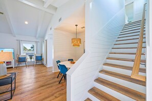 Interior - Pearl Sands - Private Pool and Golf Cart! (Destin)
