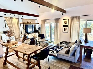 تلفزيون، كُتُب