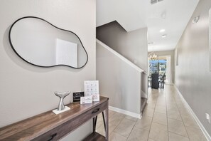 Interior - Gorgeous Town House Close To Disney (Davenport)