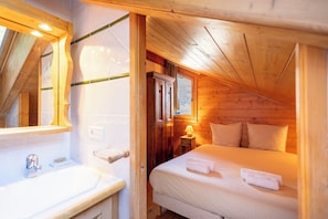 3 bedrooms, WiFi, bed sheets - Fermes de Méribel Daguet #13 - 6 guests - Ski in - Ski out (Les Allues)