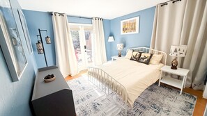 3 bedrooms, desk, free WiFi, bed sheets