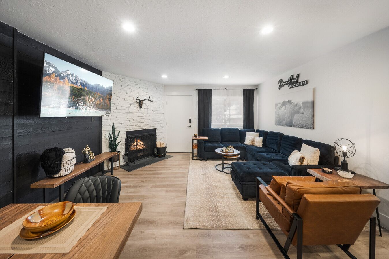 Smart TV, fireplace, video games, ping pong